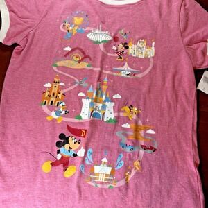 Disney Parks Disneyland Icons T-Shirt Small NWT Disneyland Resort on back neck